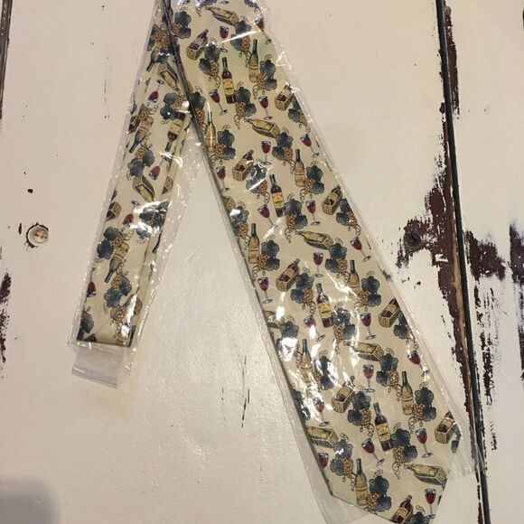 Wine bistro men’s neck tie - Picture 1 of 2